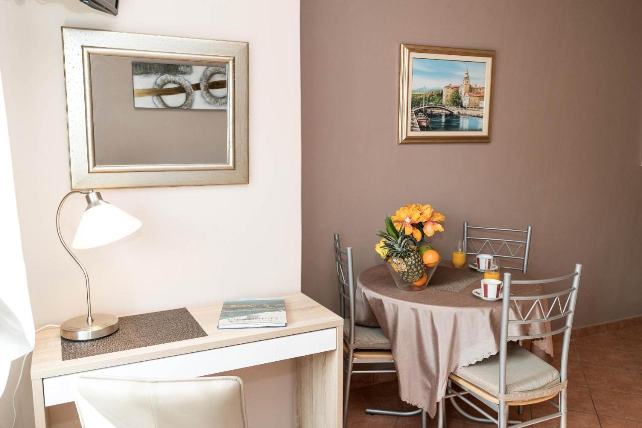 Apartments Karmen 1 Crikvenica Zewnętrze zdjęcie
